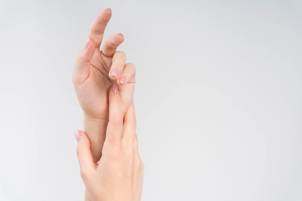 لاغری انگشتان دست