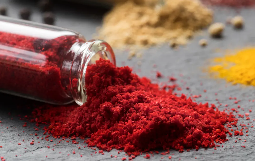 لاغری با سماق | بهترین روشها، طرز مصرف، دمنوشها و اثرات چربیسوزی